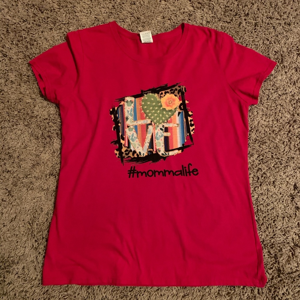 Momma life T-shirt